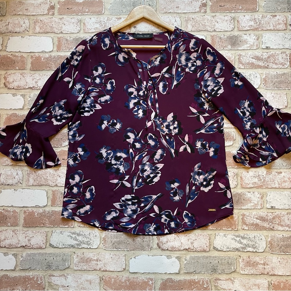 Ivanka Trump Floral Blouse 3/4 length Flutter Sleeve Size M